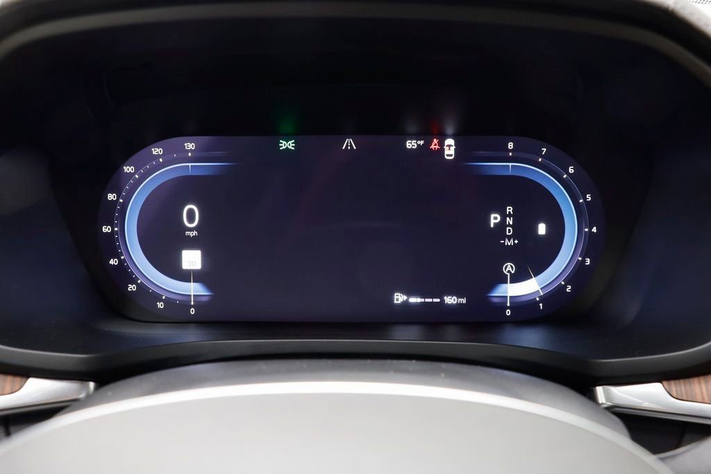 Used 2024 Volvo V60 B5 Cross Country Ultimate image 8