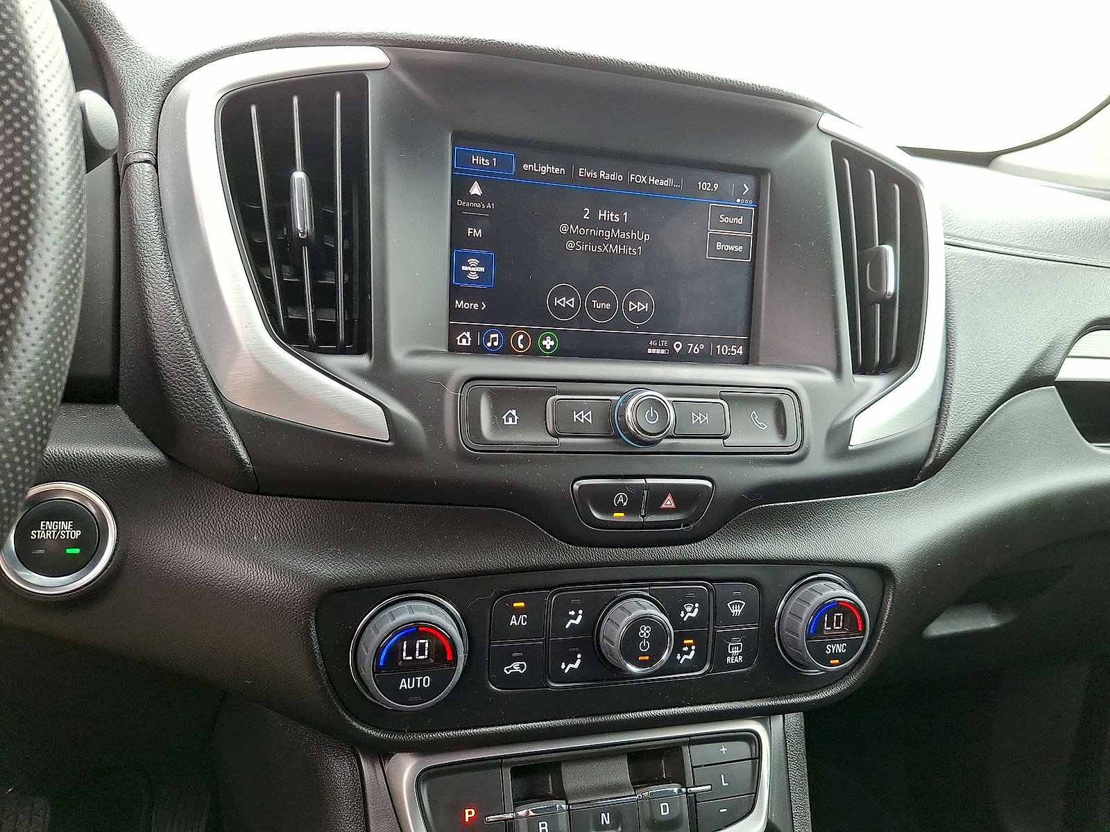 Used 2023 GMC Terrain SLE w/ Driver Convenience Package AWD/4WD image 14