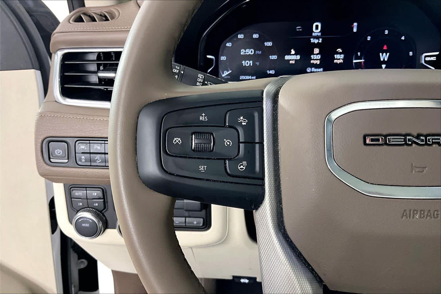 Used 2023 GMC Yukon Denali w/ Max Trailering Package AWD/4WD image 23