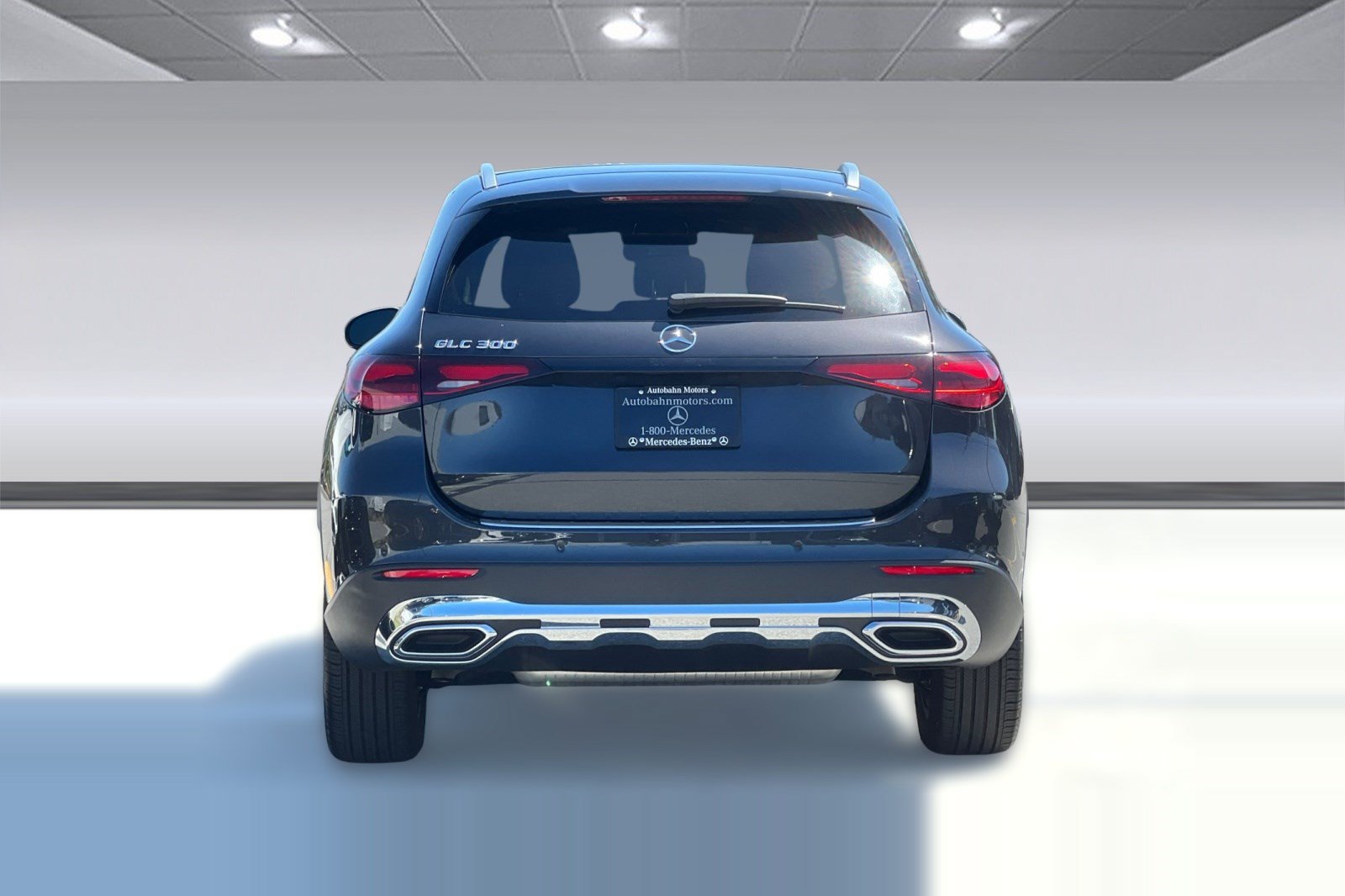 Certified 2026 Mercedes-Benz GLC 300 image 9