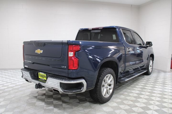 Used 2021 Chevrolet Silverado 1500 LTZ w/ Z71 Off-Road Package image 12