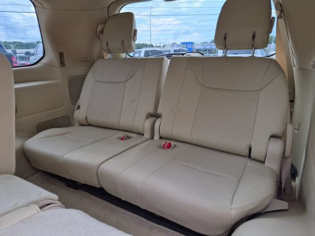 Used 2020 Lexus LX 570 4WD w/ Luxury Package image 13