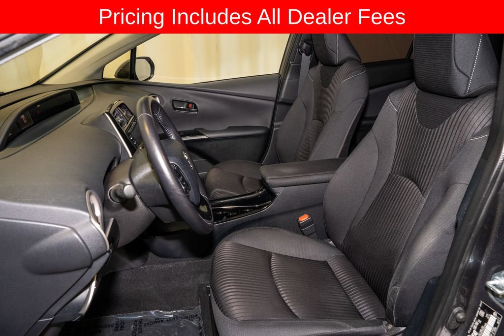 Used 2022 Toyota Prius Prime Limited FWD image 11