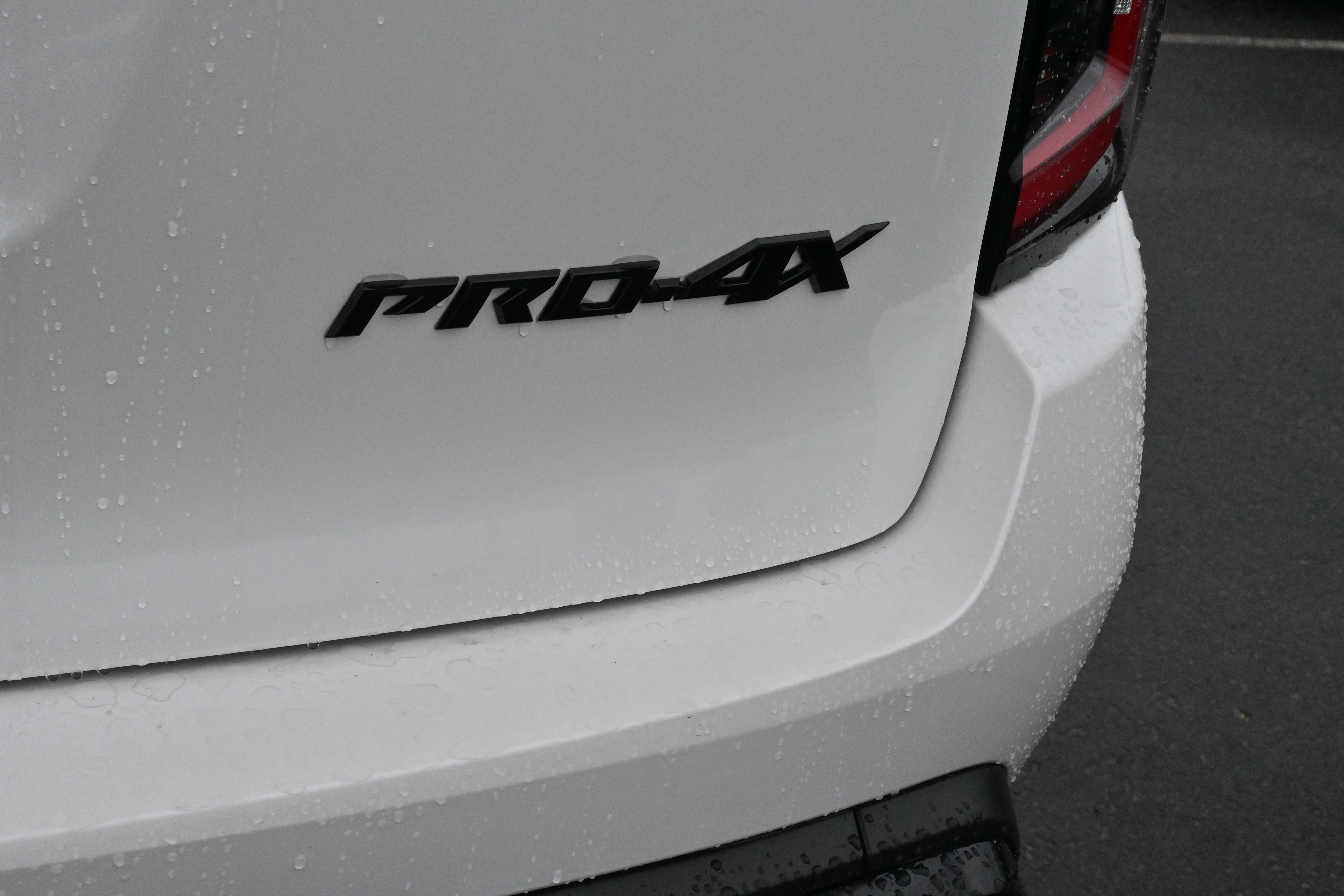 New 2025 Nissan Armada PRO-4X AWD/4WD image 12
