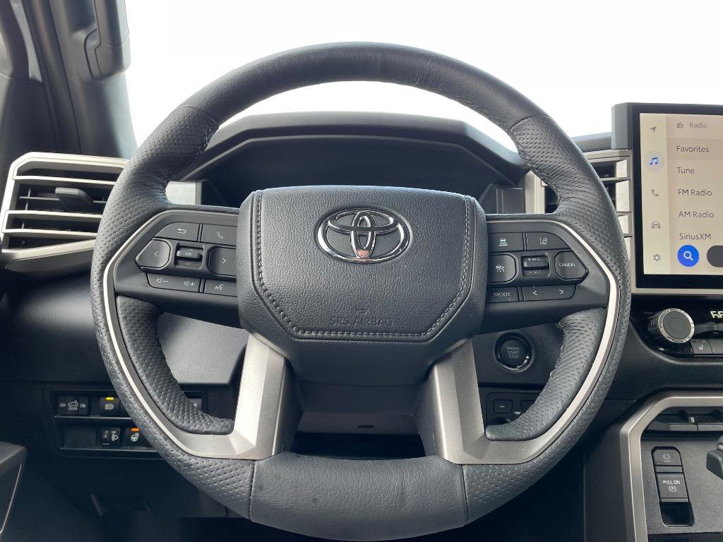 Used 2025 Toyota Tundra SR5 w/ SR5 Premium Package AWD/4WD image 21