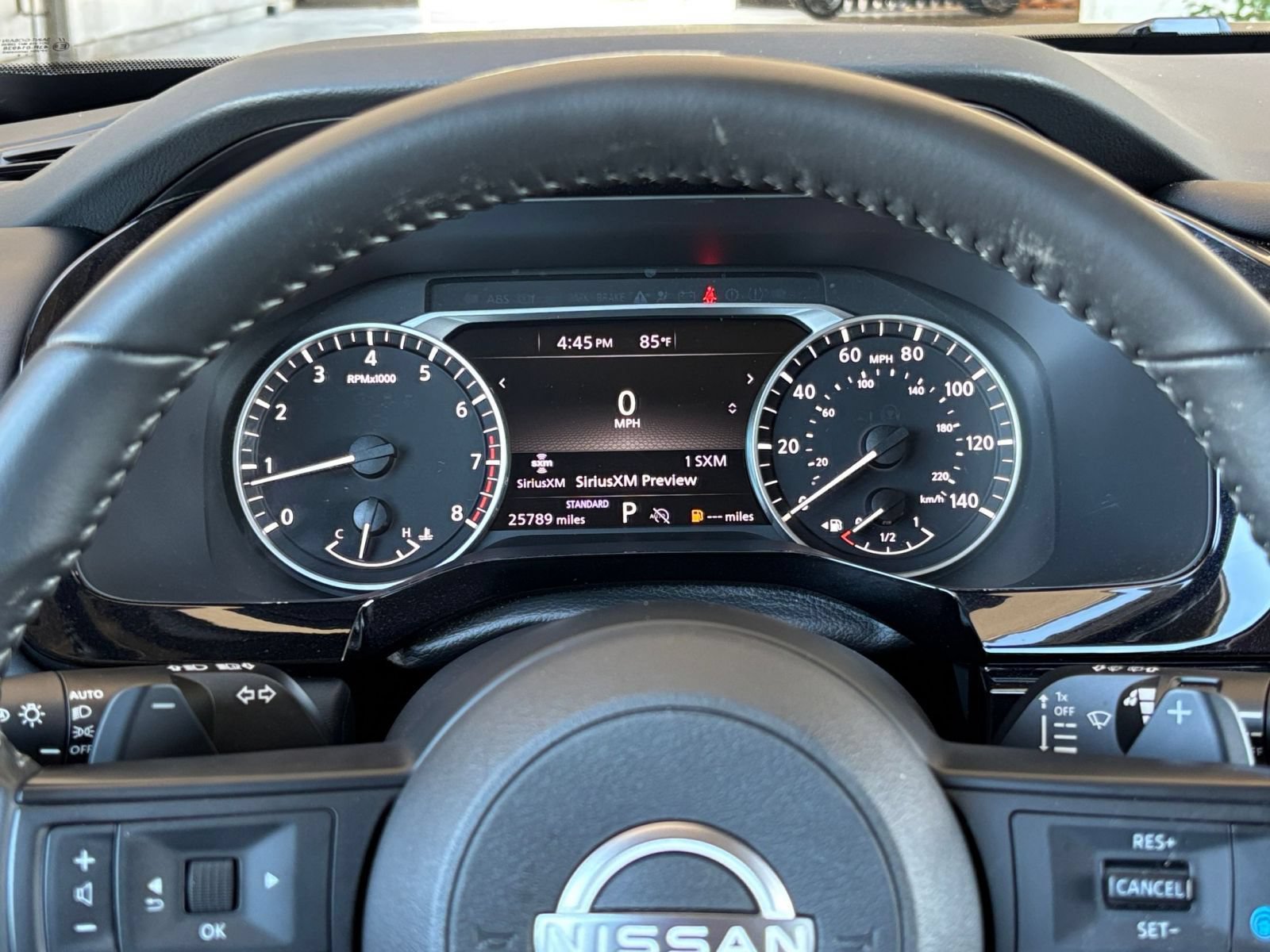 Used 2025 Nissan Pathfinder SV FWD image 43