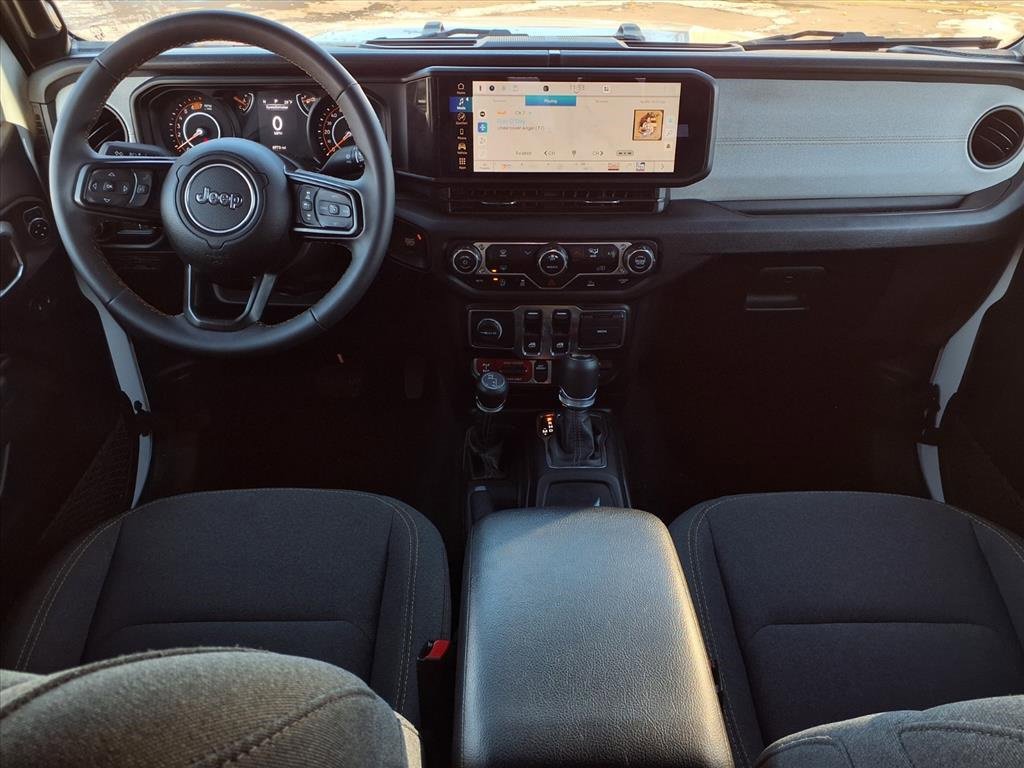 Used 2024 Jeep Wrangler Willys image 14