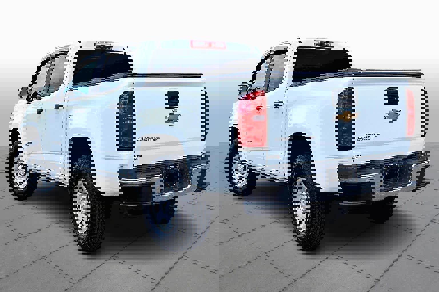 Used 2019 Chevrolet Colorado W/T w/ WT Convenience Package image 11