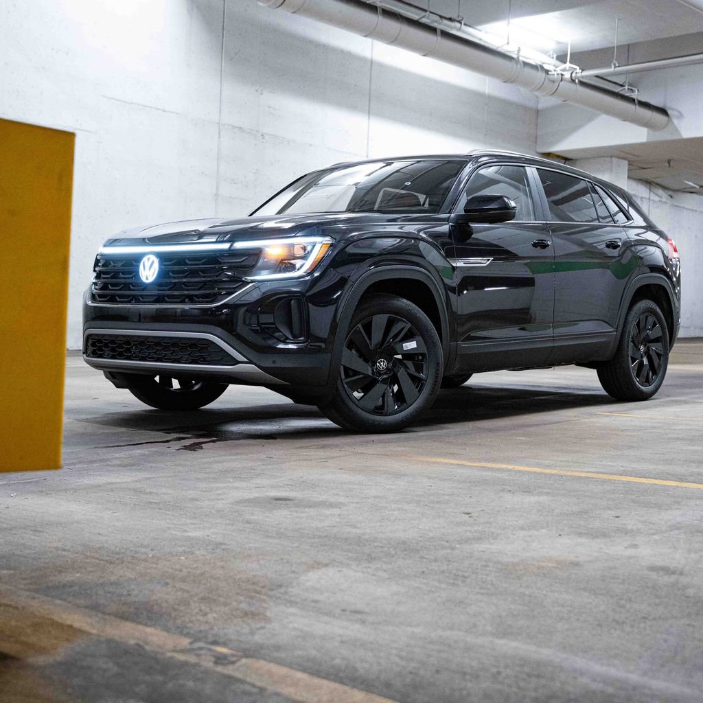 New 2026 Volkswagen Atlas Cross Sport SE AWD/4WD image 1