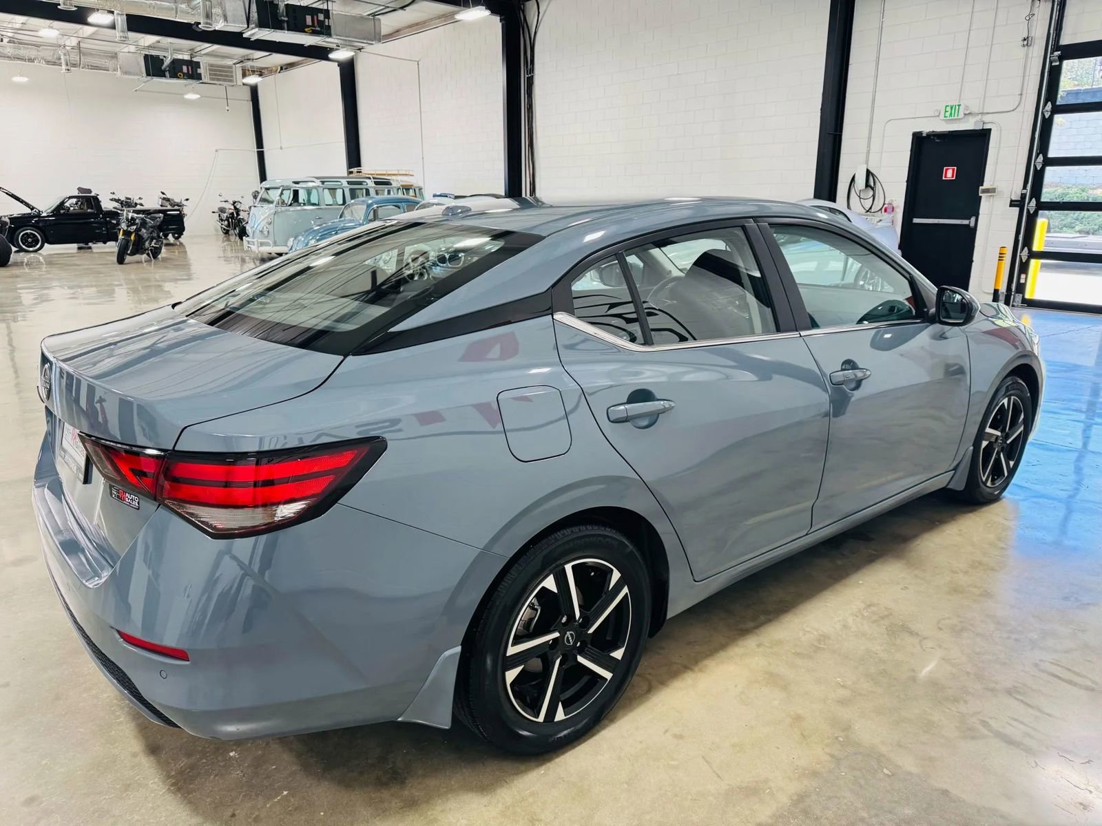 Used 2025 Nissan Sentra SV w/ All-Weather Package image 4