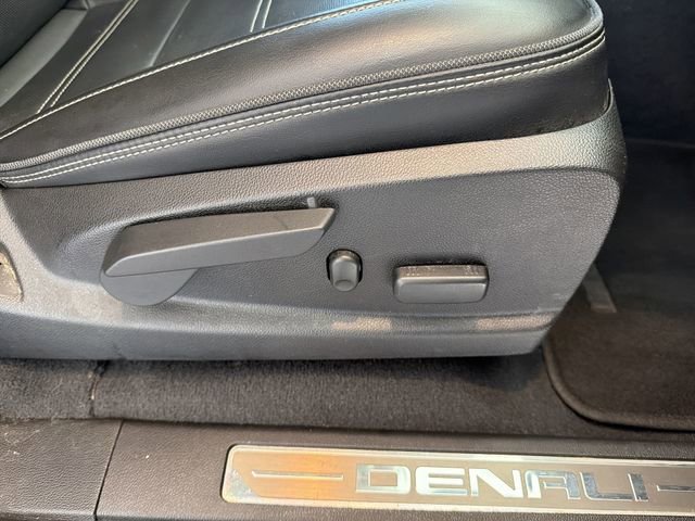 Certified 2020 GMC Canyon Denali image 19