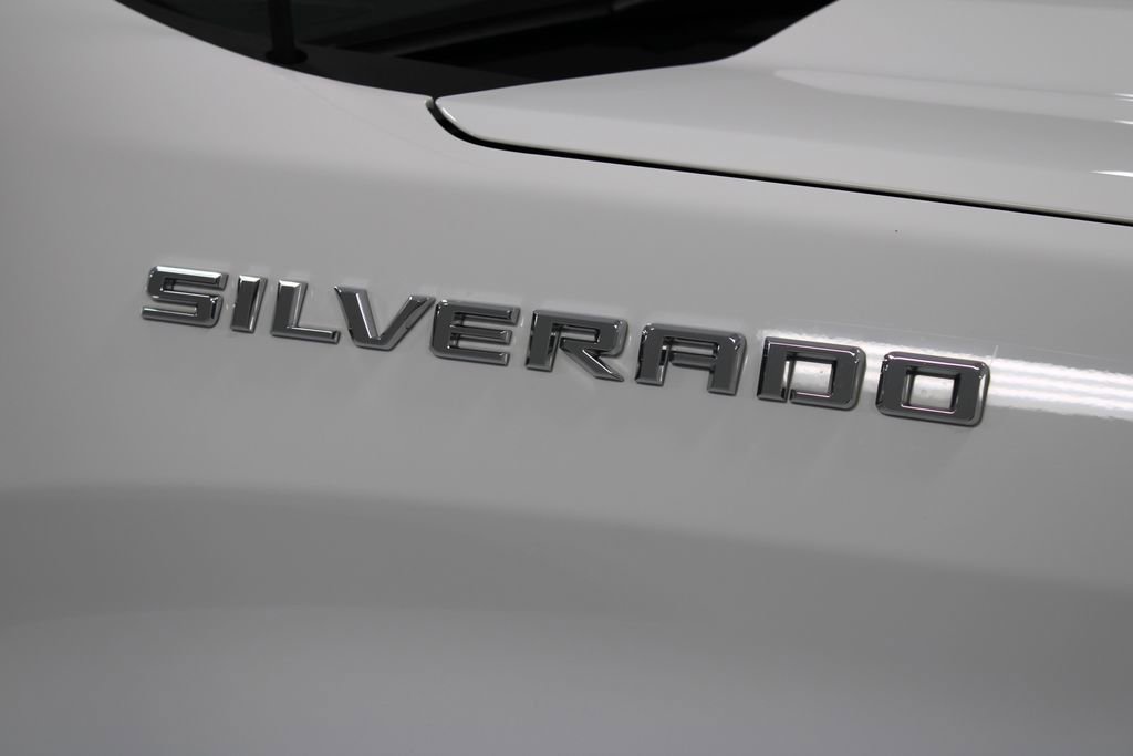 Used 2024 Chevrolet Silverado 1500 Custom image 12