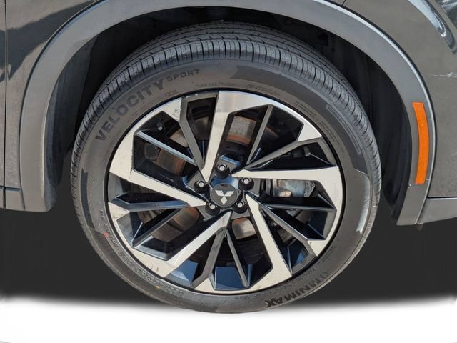 Used 2022 Mitsubishi Outlander ES FWD image 11