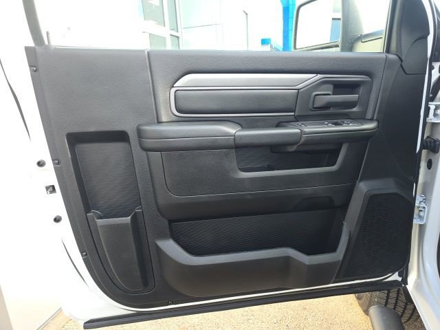 Used 2025 RAM 2500 Tradesman image 9