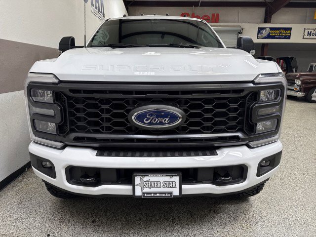 Used 2023 Ford F250 XL w/ STX Appearance Package image 5