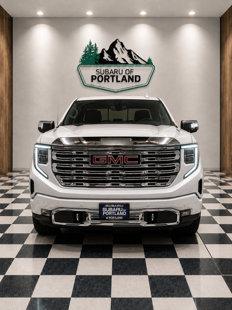 Used 2023 GMC Sierra 1500 Denali AWD/4WD image 3