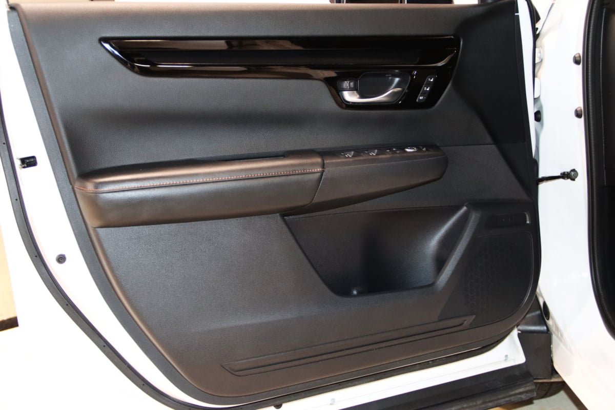 Used 2024 Honda CR-V Sport Touring image 34