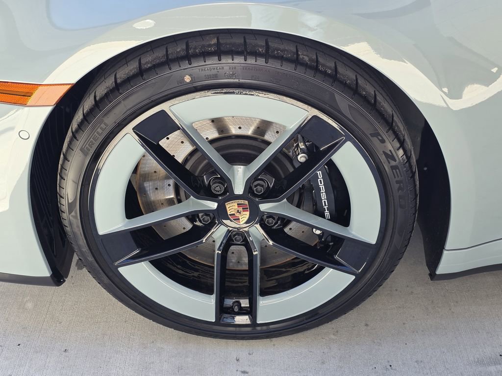 New 2026 Porsche 911 Carrera 4S image 29