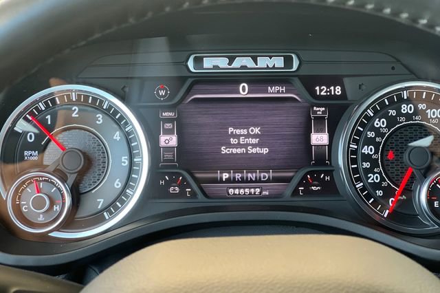 Used 2024 RAM 1500 Laramie AWD/4WD image 33