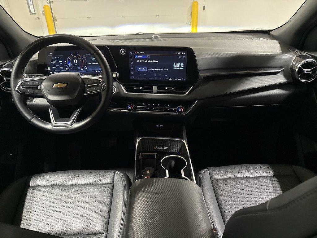 Used 2025 Chevrolet Equinox LT w/ Convenience Package II FWD image 10
