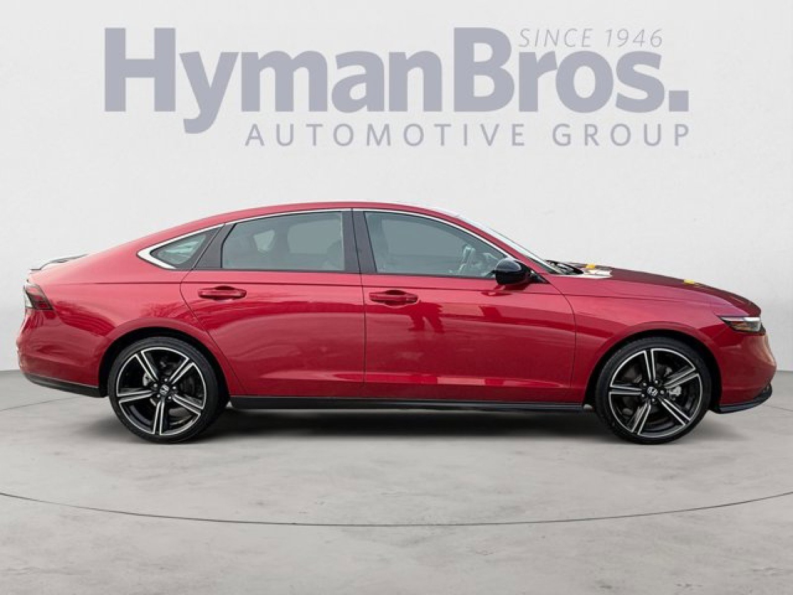 Used 2025 Honda Accord Sport image 2