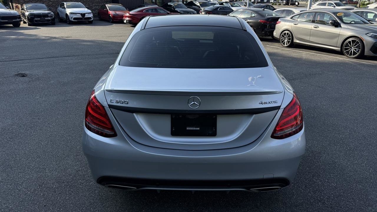 Used 2015 Mercedes-Benz C 300 4MATIC Sedan image 24