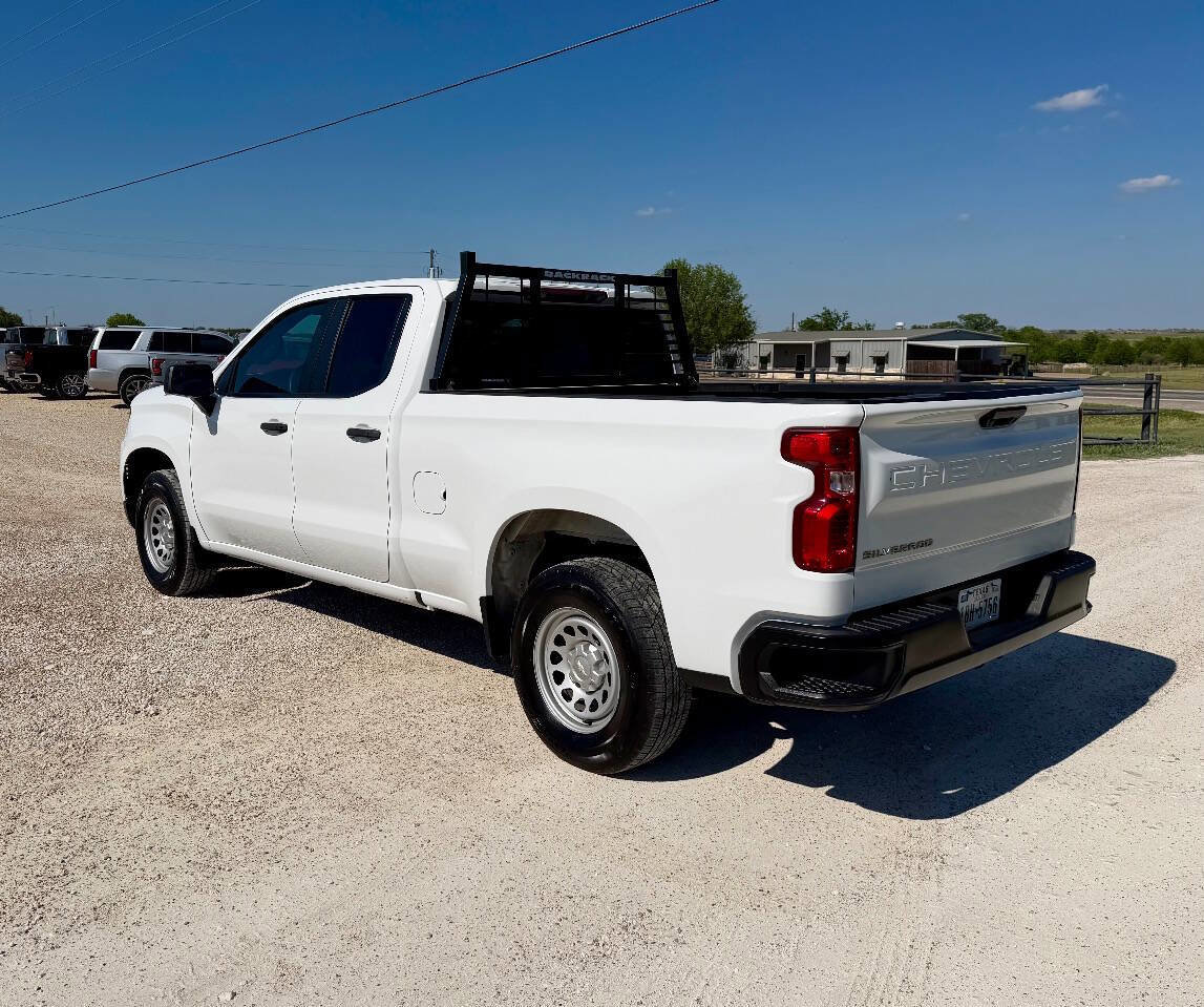 Used 2023 Chevrolet Silverado 1500 W/T w/ WT Convenience Package image 4