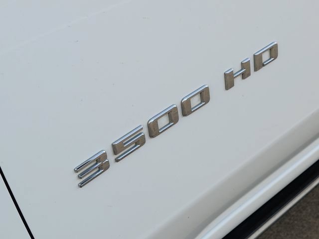Used 2022 Chevrolet Silverado 3500 High Country w/ Z71 Off-Road Package AWD/4WD image 9