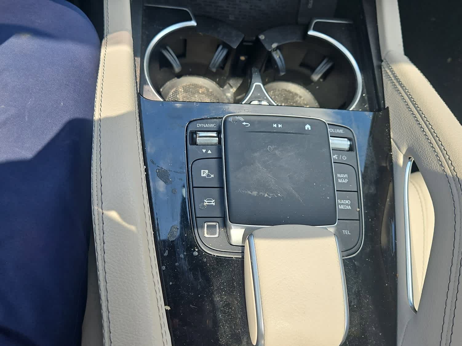 Used 2025 Mercedes-Benz GLE 450e 4MATIC image 19