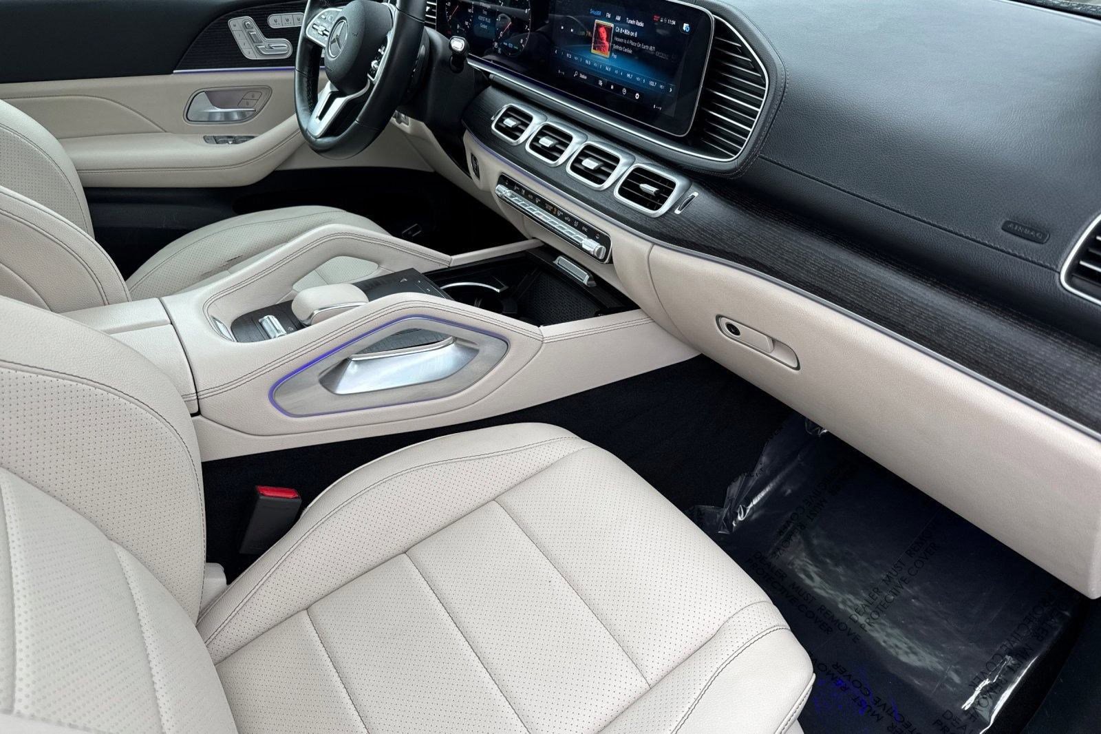 Used 2021 Mercedes-Benz GLS 450 4MATIC image 33