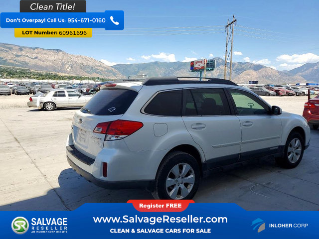 Used 2012 Subaru Outback 2.5i w/ Alloy Wheel Pkg AWD/4WD image 4