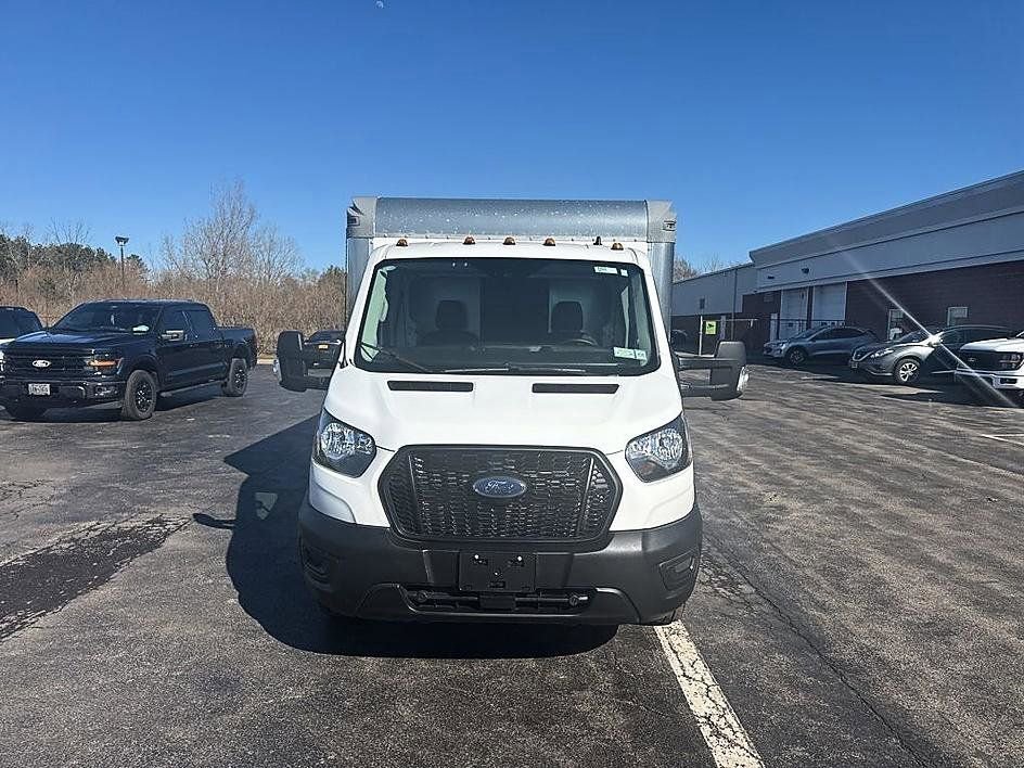 Used 2023 Ford Transit 350 Low Roof DRW RWD image 2