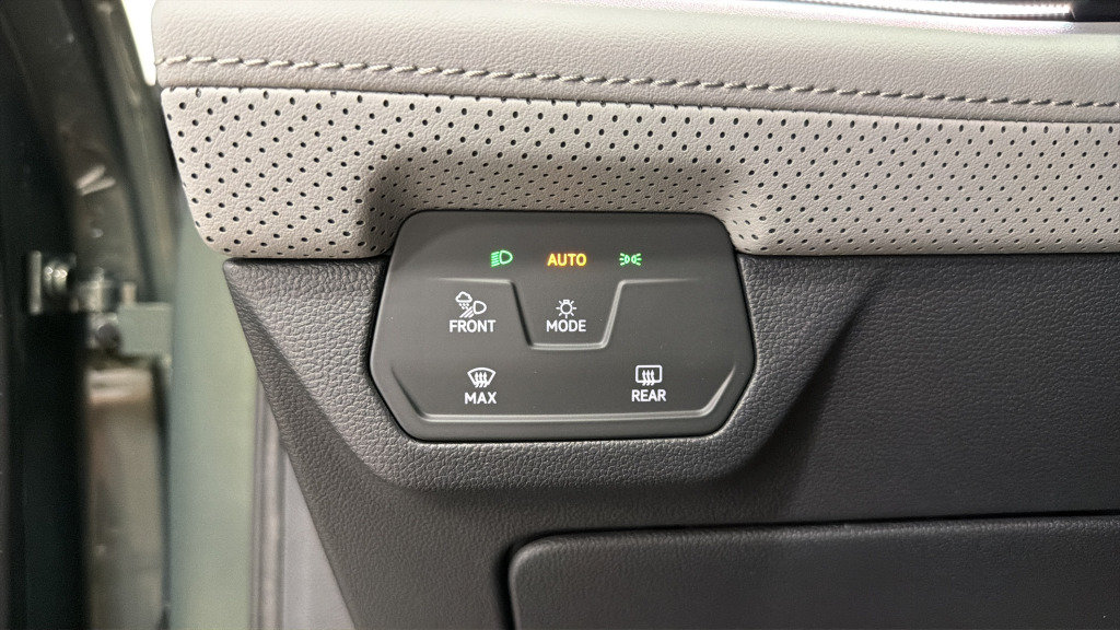 New 2026 Volkswagen Atlas Peak Edition AWD/4WD image 21