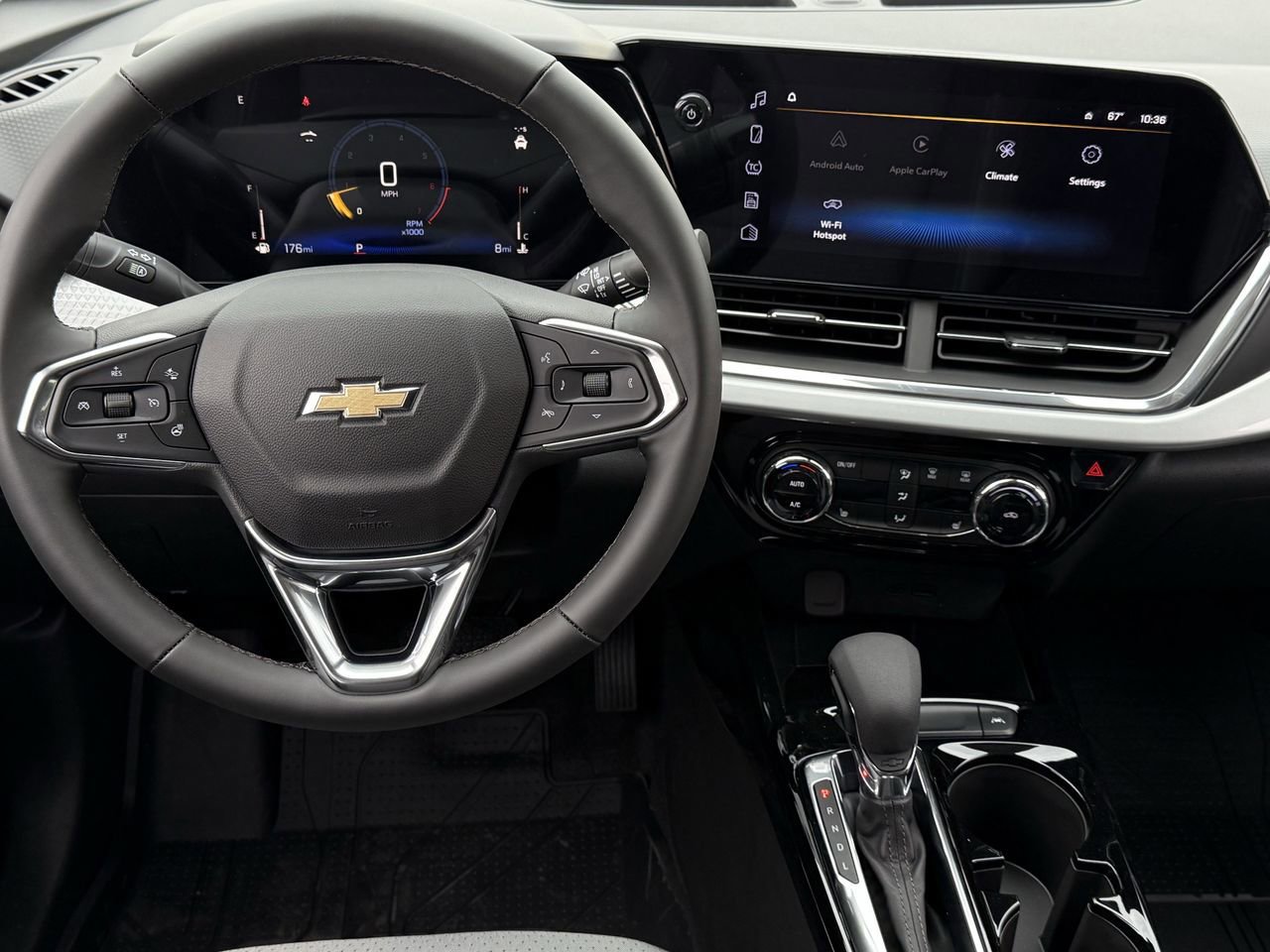 New 2026 Chevrolet Trax LT w/ Driver Confidence Package image 10