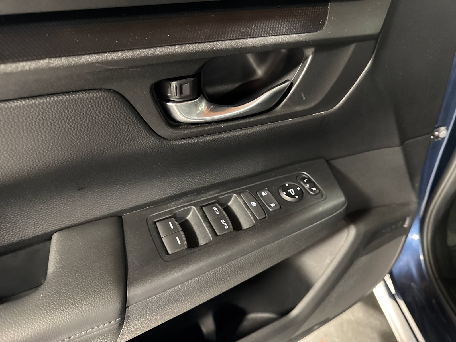 Certified 2024 Honda CR-V EX image 16