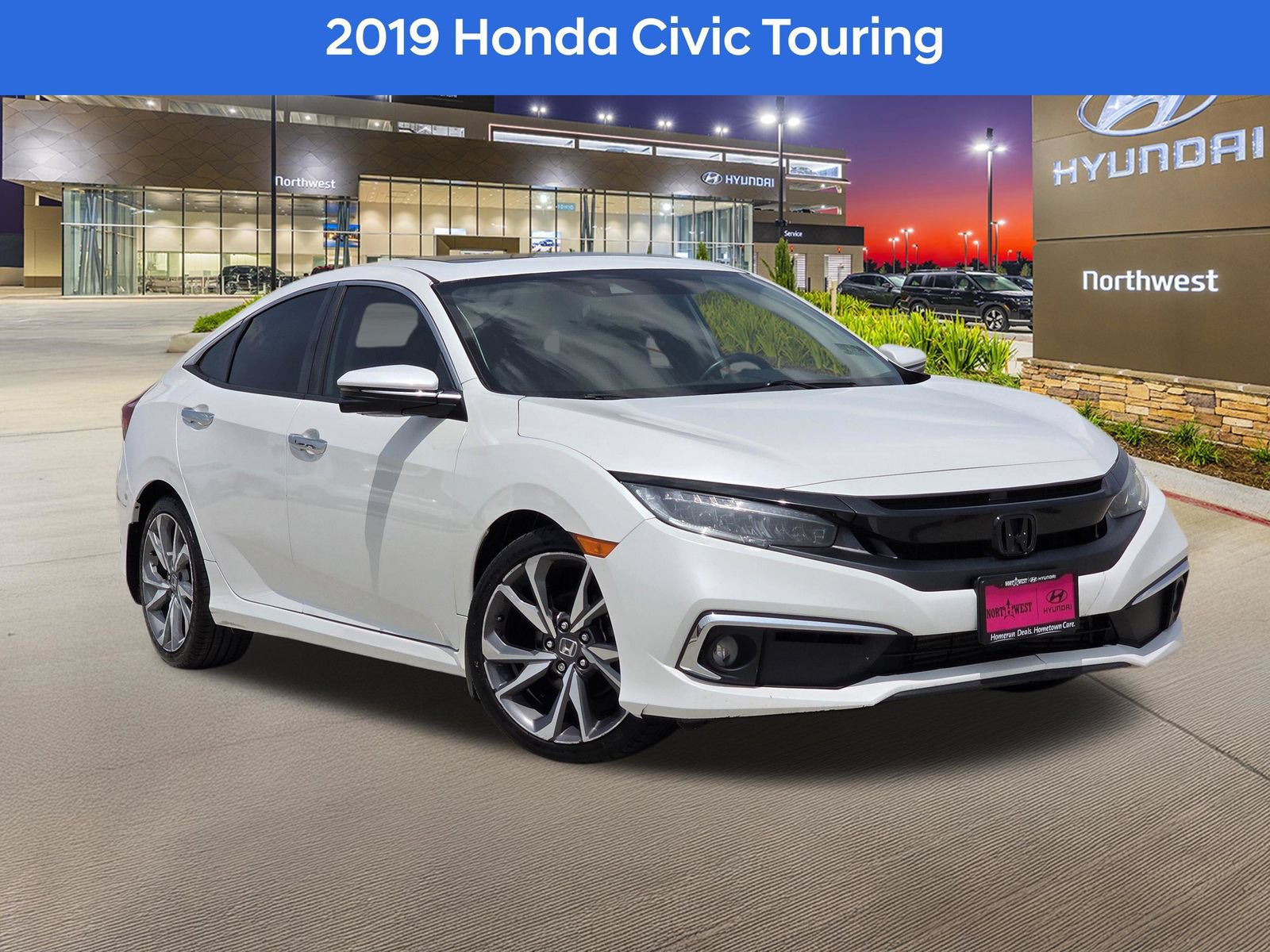 Used 2019 Honda Civic Touring image 1
