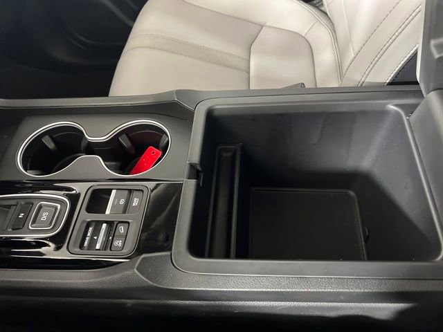 Certified 2025 Honda Pilot Touring image 32