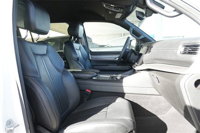 Used 2024 Jeep Wagoneer Series II image 18