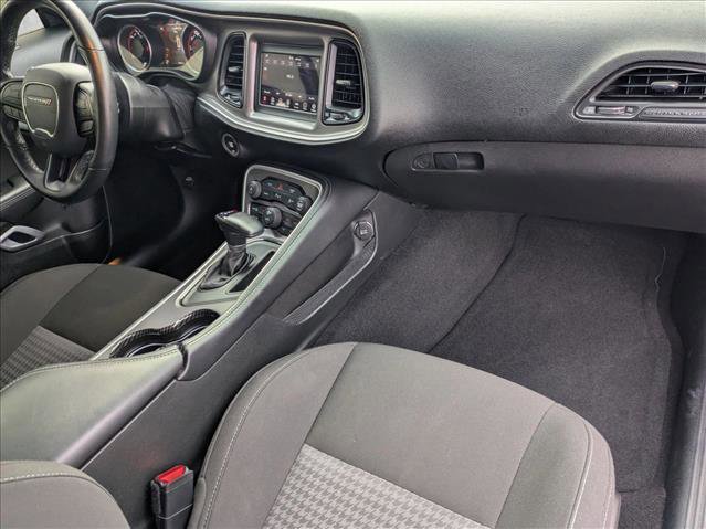 Used 2022 Dodge Challenger R/T image 21