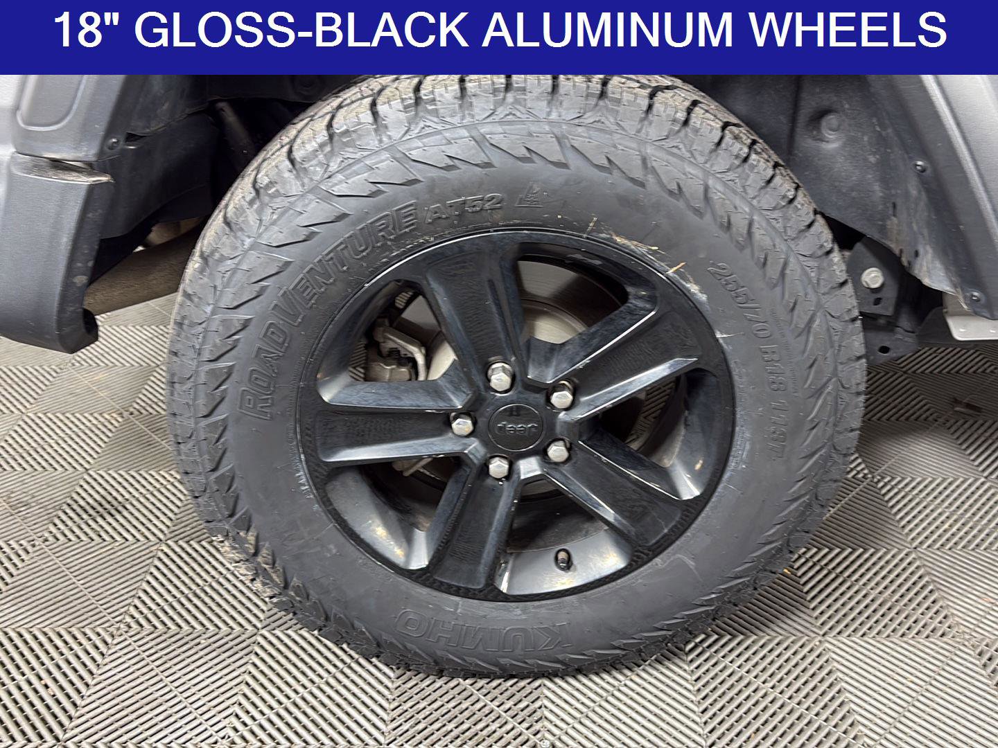 Used 2021 Jeep Wrangler Unlimited Sport image 14