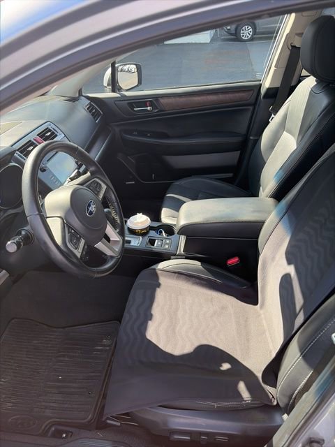Used 2016 Subaru Outback 3.6R Limited image 1