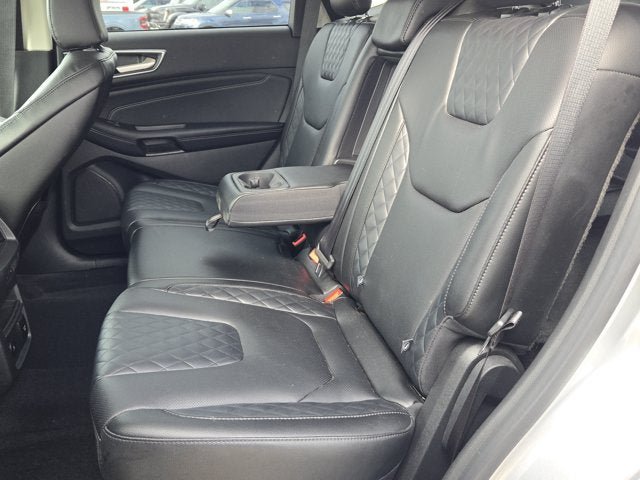 Used 2023 Ford Edge Titanium w/ Equipment Group 301A AWD/4WD image 18