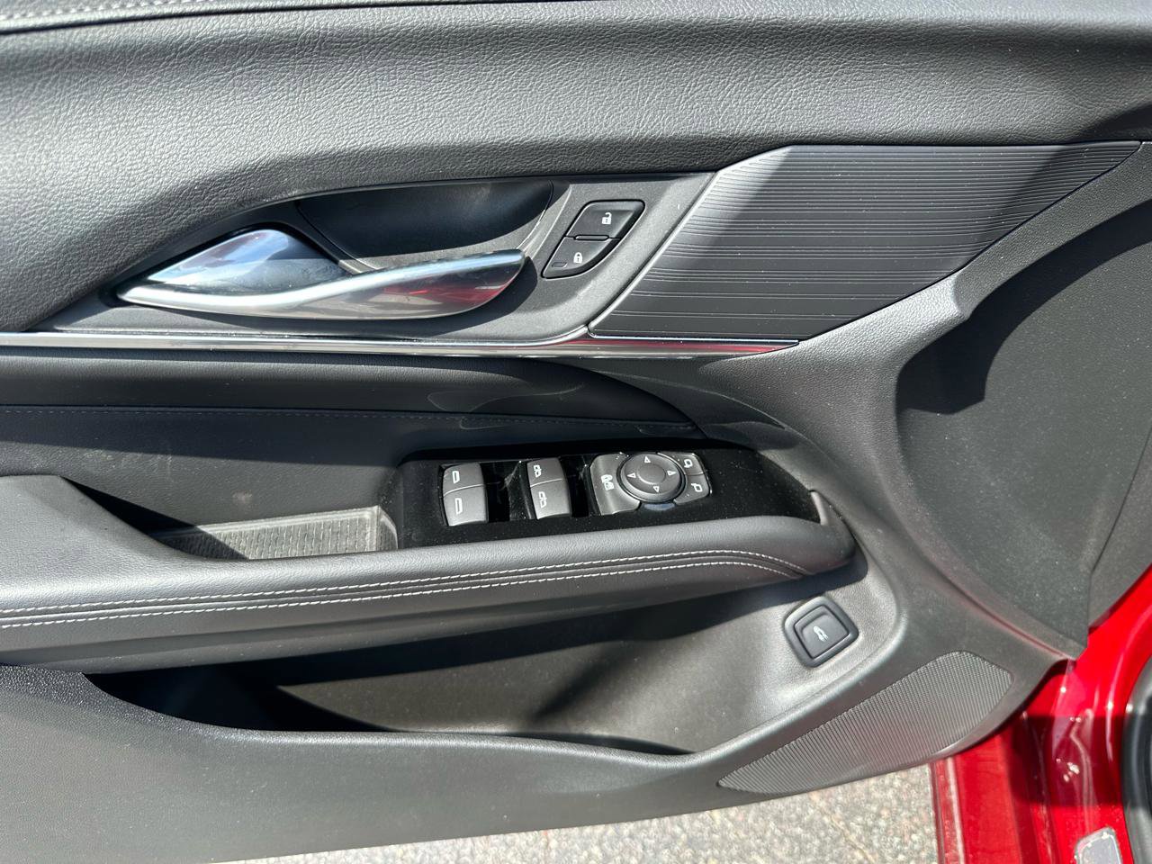 Used 2021 Cadillac CT4 Luxury w/ Cold Weather Package image 9