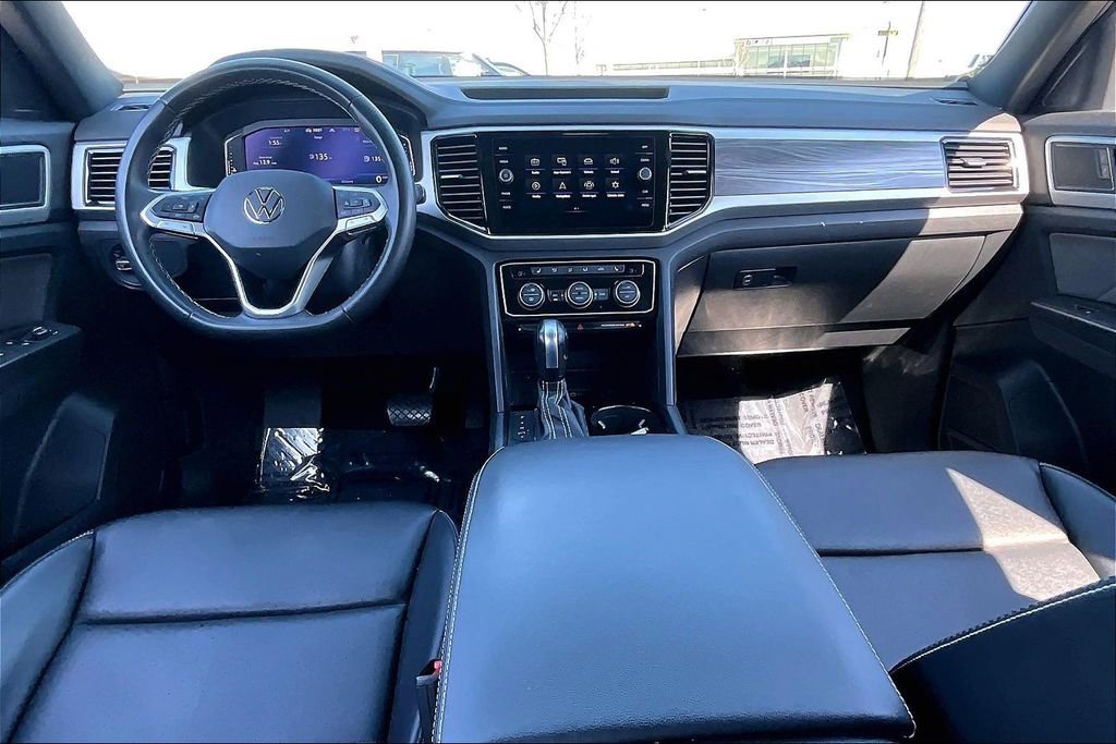 Used 2022 Volkswagen Atlas Cross Sport SE image 21