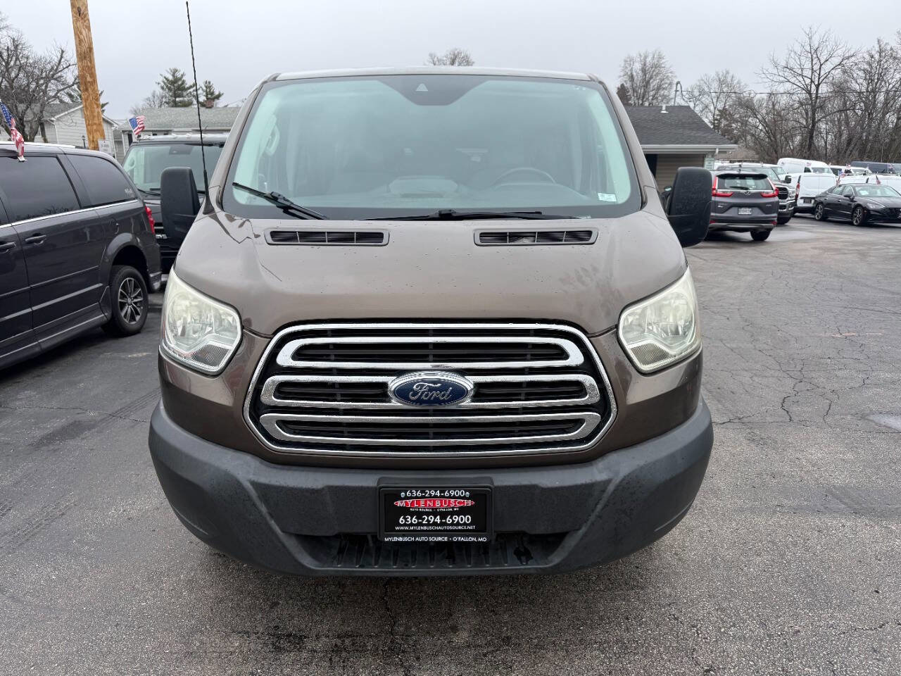 Used 2016 Ford Transit 350 XLT image 3