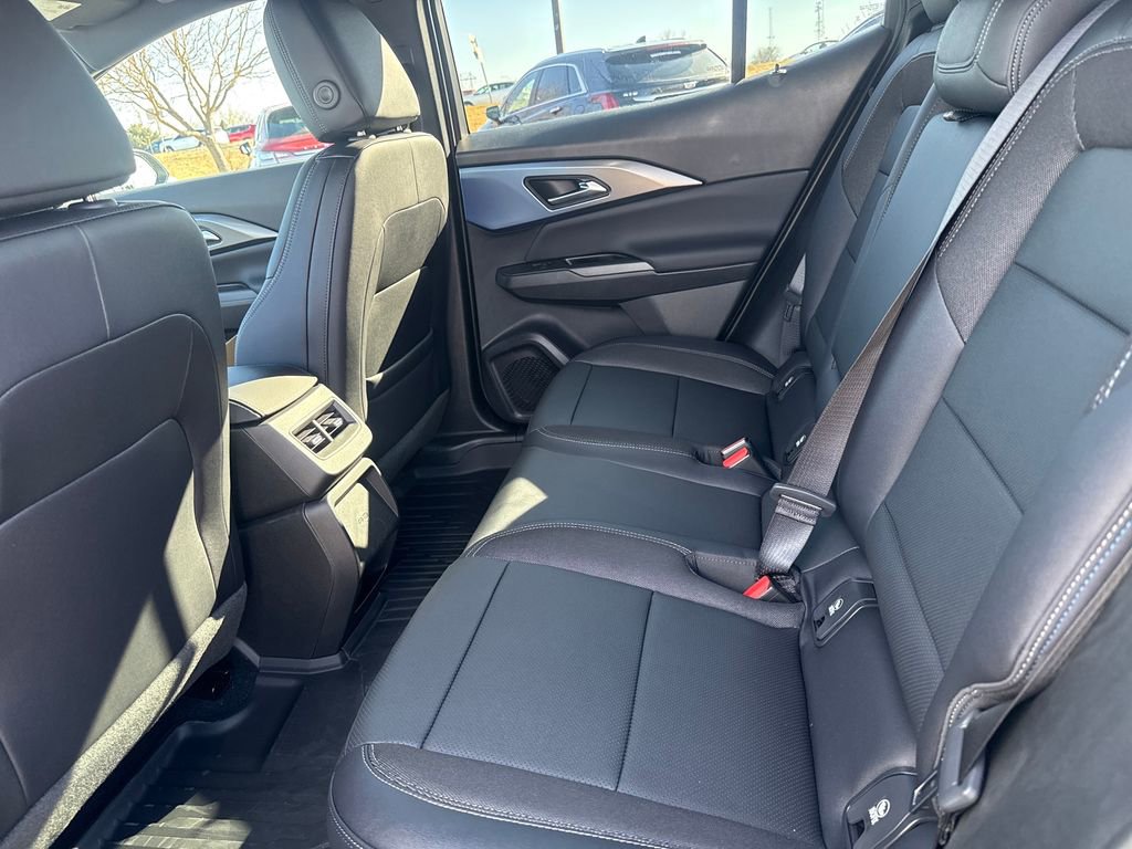 New 2026 Chevrolet Equinox EV LT AWD/4WD image 24