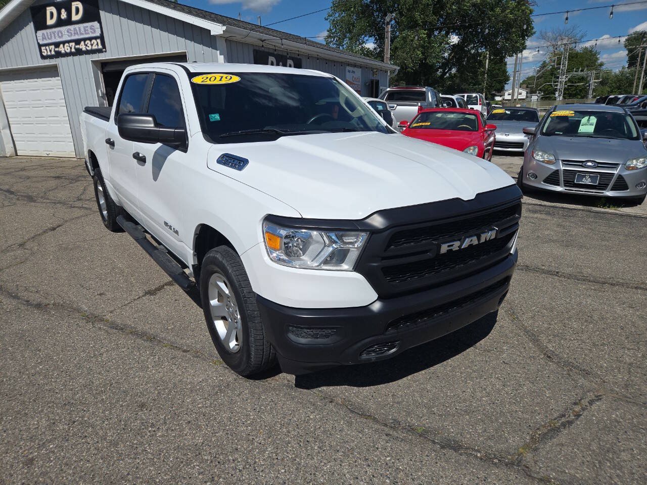 Used 2019 RAM 1500 Tradesman AWD/4WD image 2
