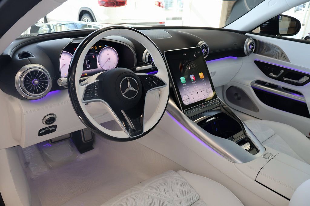 New 2026 Mercedes-Benz Maybach SL 680 image 4