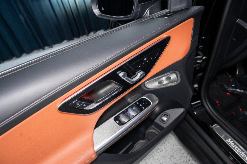 Certified 2023 Mercedes-Benz GLC 300 image 10