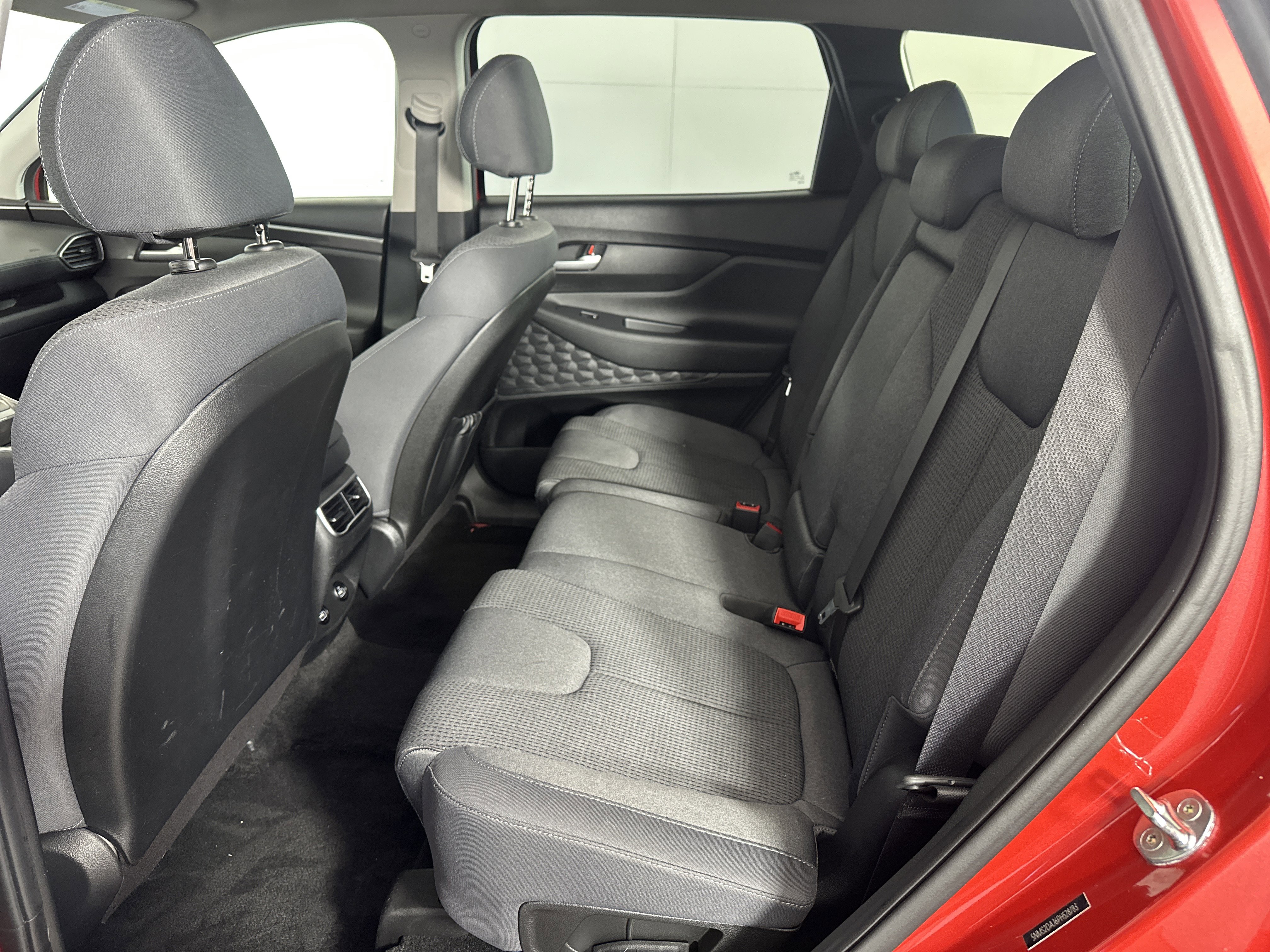 Used 2023 Hyundai Santa Fe SEL image 7